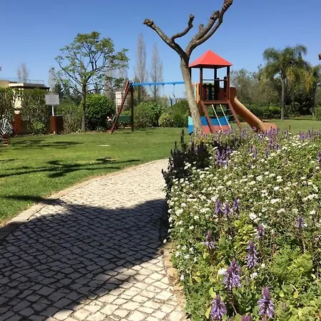 Rosmaninho-hosted By Sweetstay